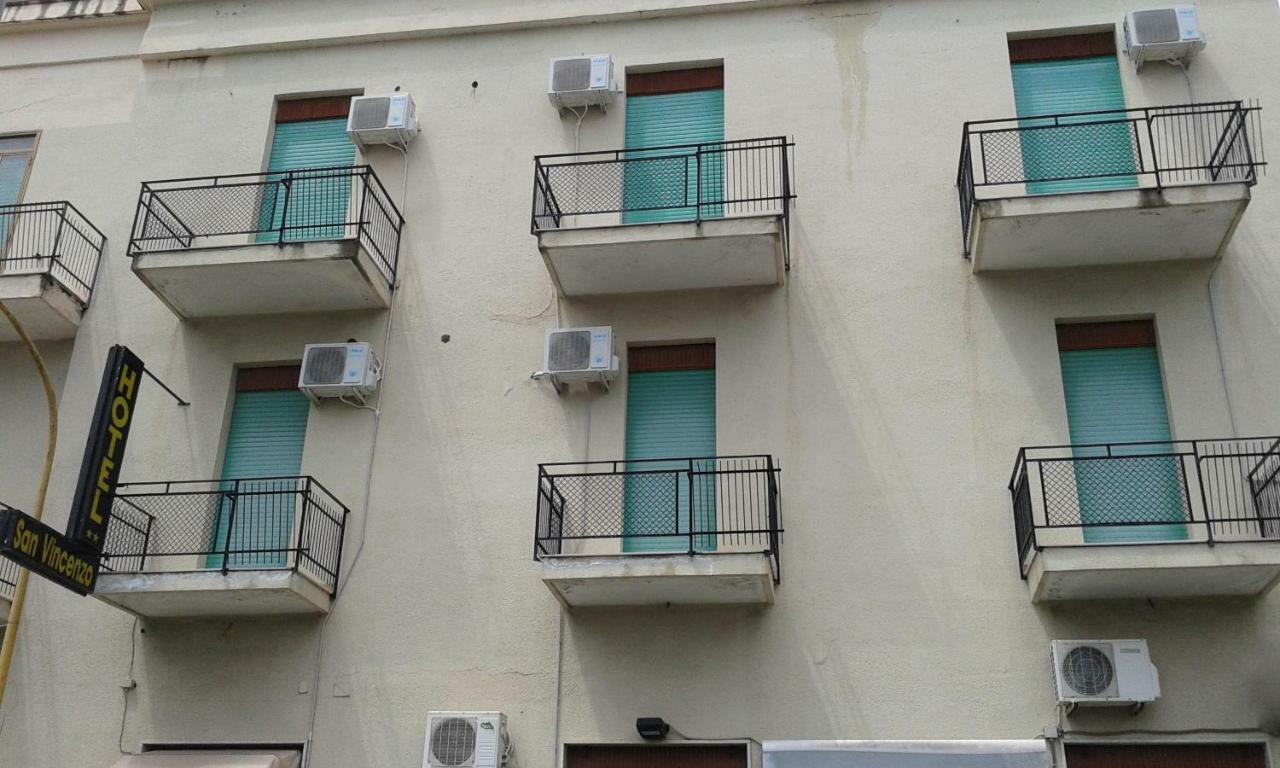 Hotel San Vincenzo Soverato Marina Exterior photo